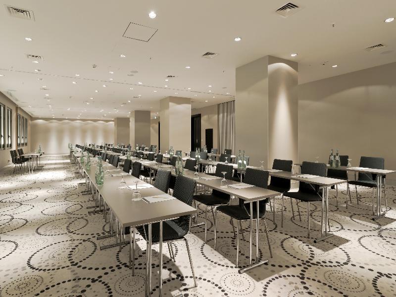 Hotel Berlin Potsdamer Platz By Leonardo Hotels Berlim Exterior foto
