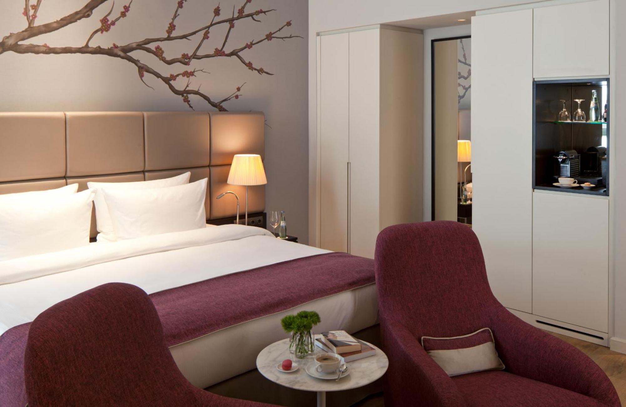 Hotel Berlin Potsdamer Platz By Leonardo Hotels Berlim Exterior foto