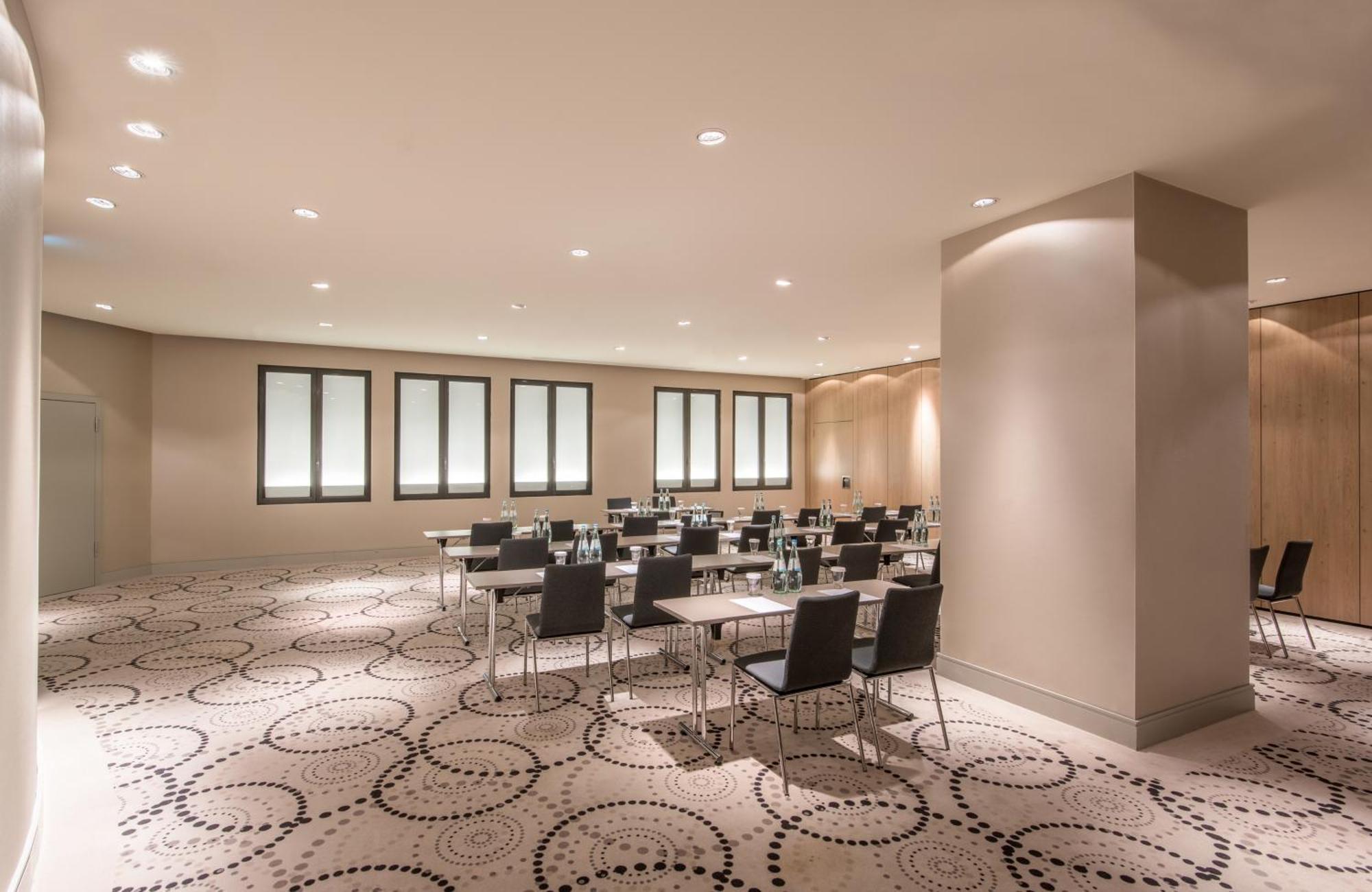 Hotel Berlin Potsdamer Platz By Leonardo Hotels Berlim Exterior foto